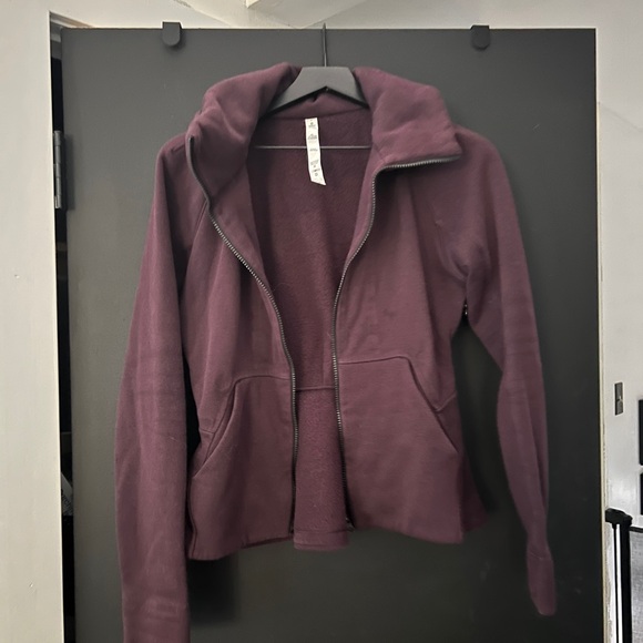 Lululemon zippered peplum sweatshirt - Picture 2 of 8